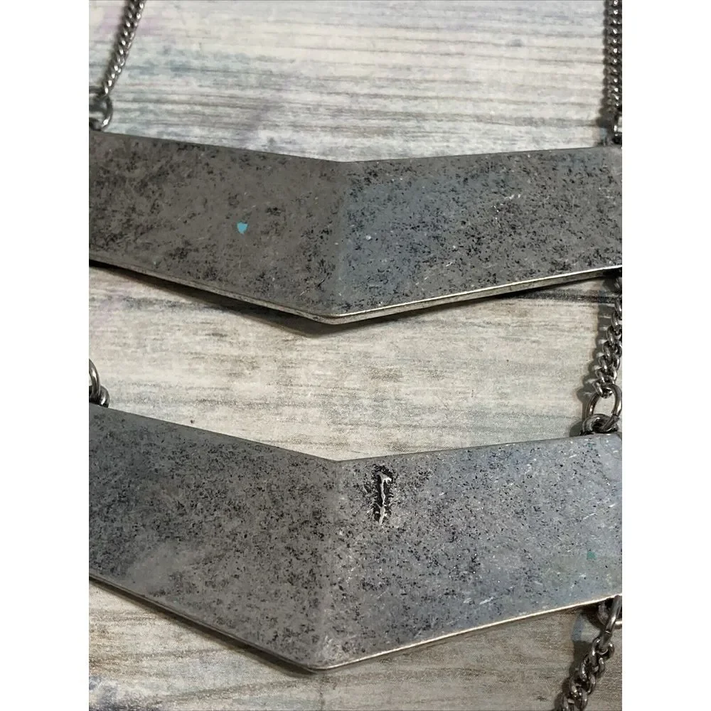 Chevron Style Silver Tone 26